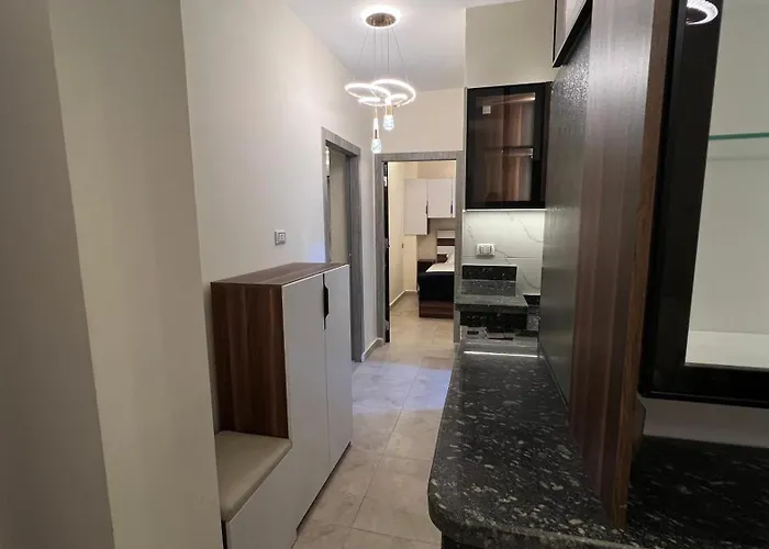 امام المارينا 3 غرف 5 سراير Apartman Gurdaka